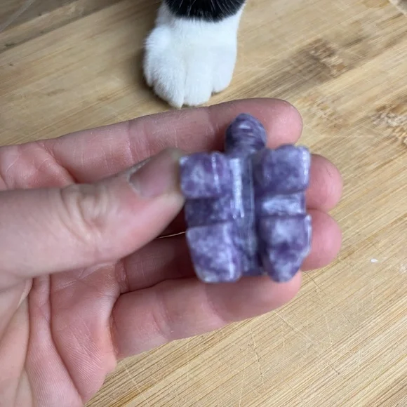 Small Amethyst Turtle - Picture 3 of 3